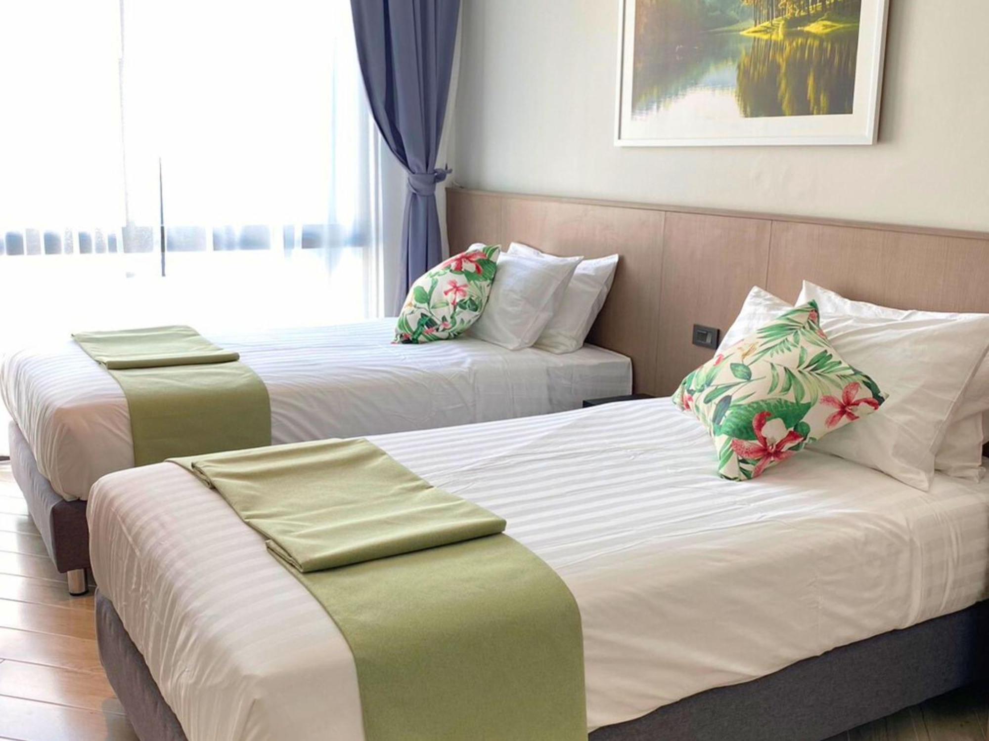 Sand Dance Hotel Prachuap Khiri Khan Bagian luar foto